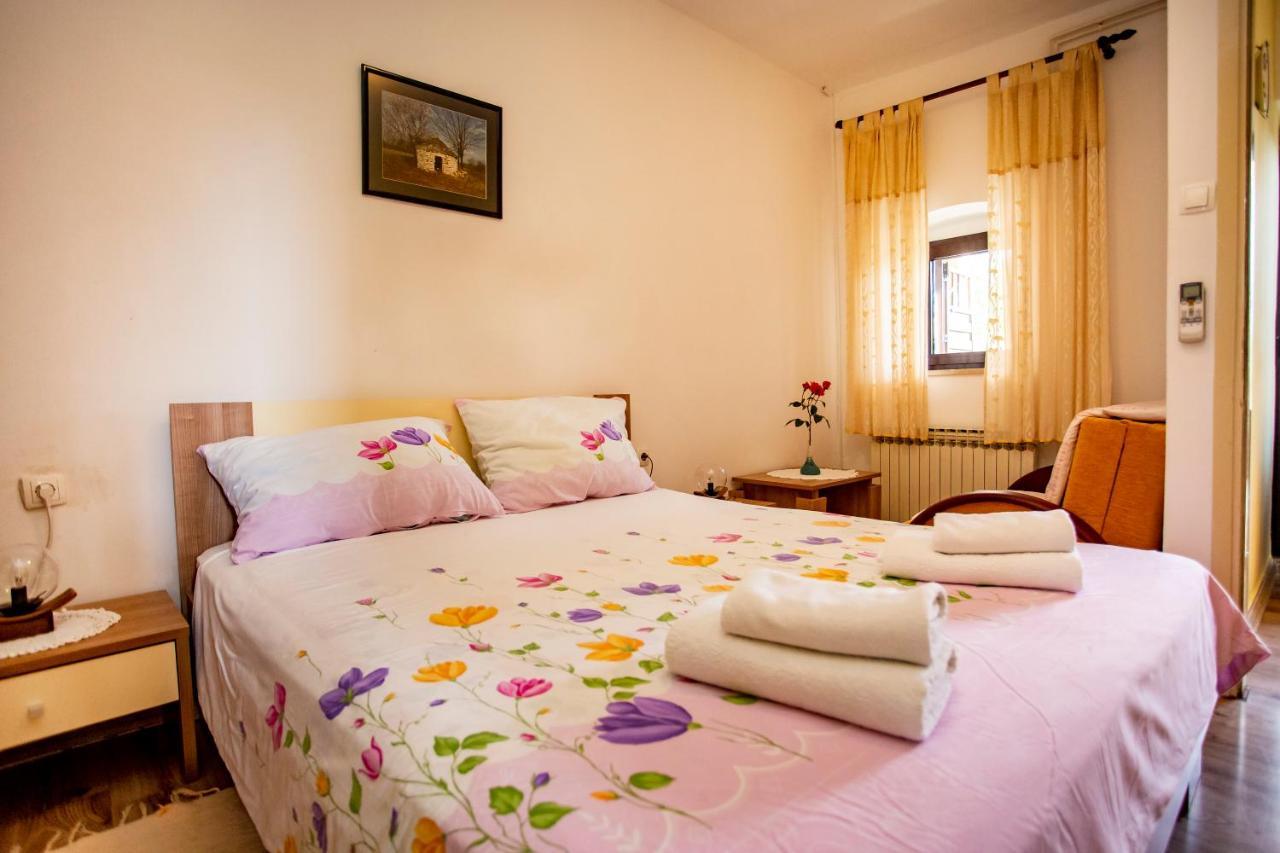 Apartmani Jurman Matohanci Kültér fotó