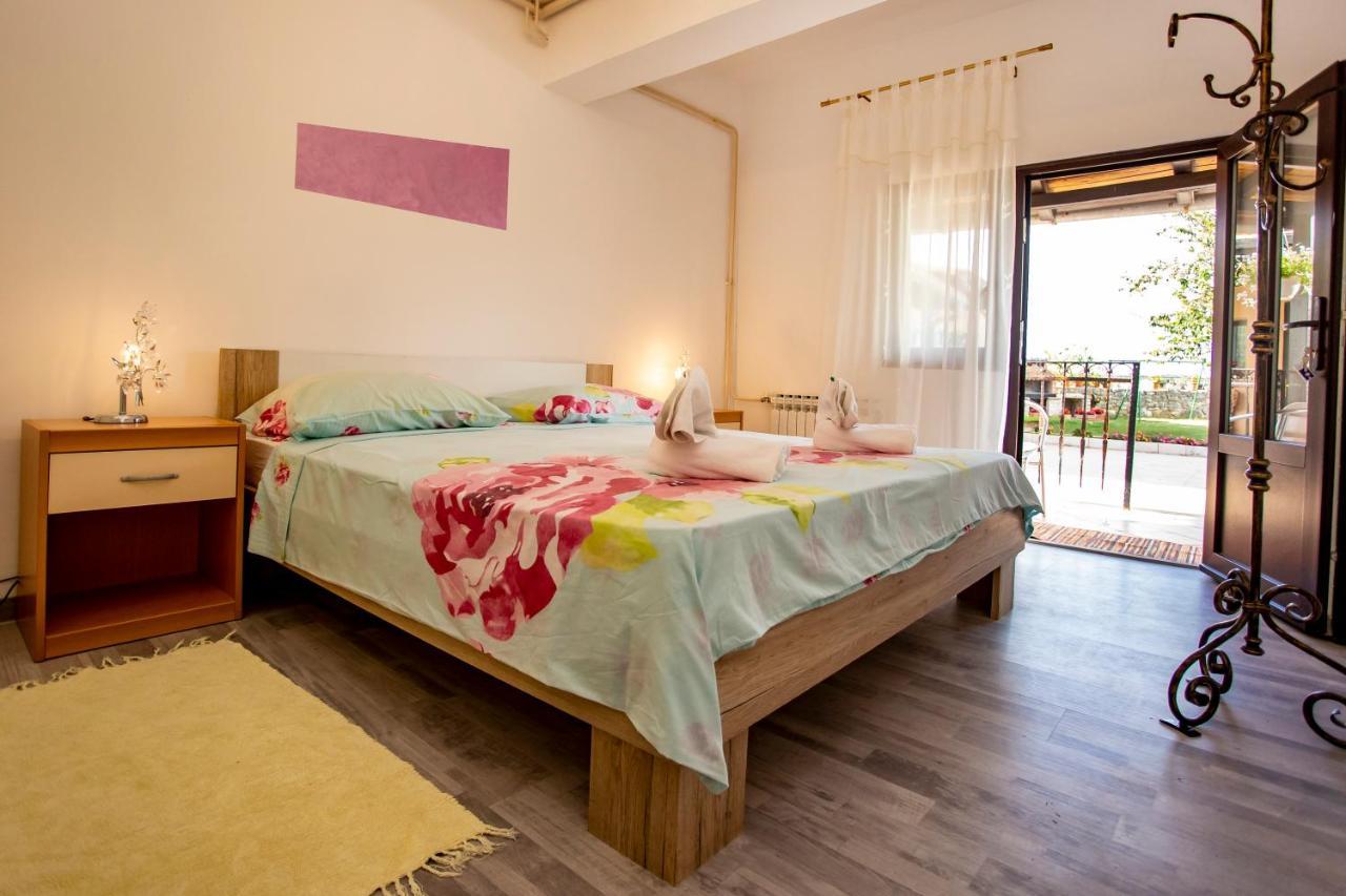 Apartmani Jurman Matohanci Kültér fotó