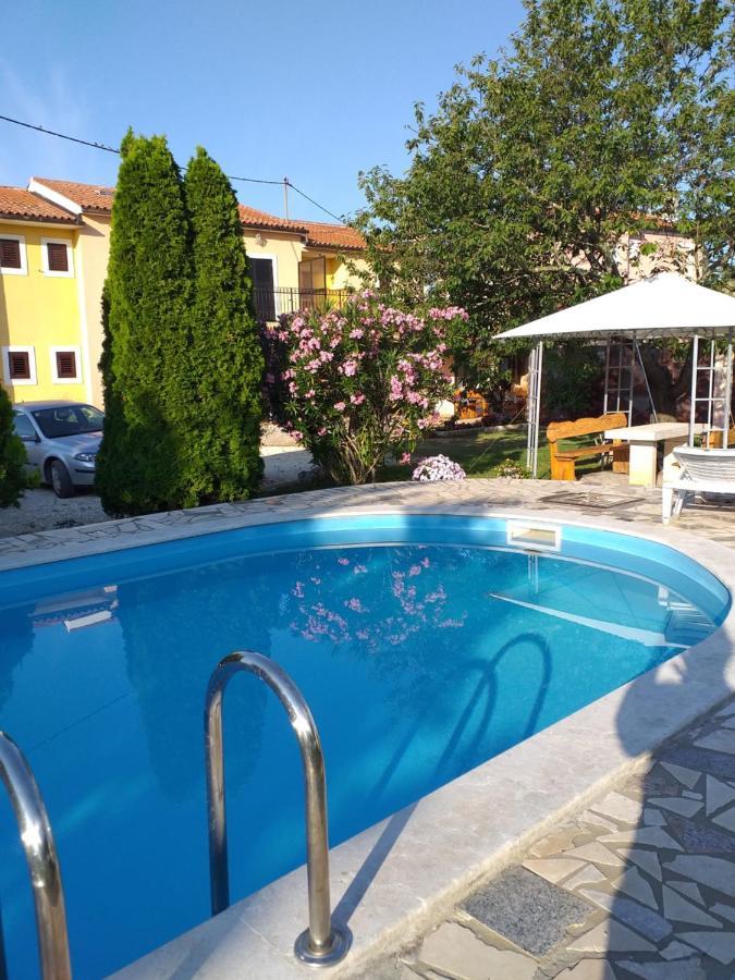 Apartmani Jurman Matohanci Kültér fotó